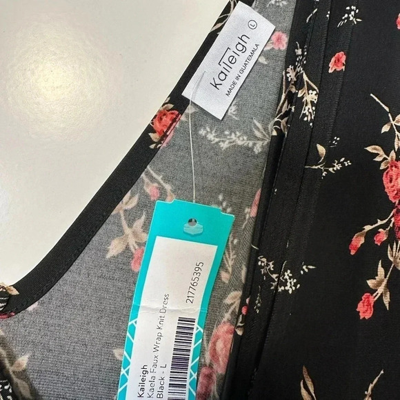 Kaileigh Faux Wrap Knit Dress – Black Floral (Size L) - Picture 5 of 7